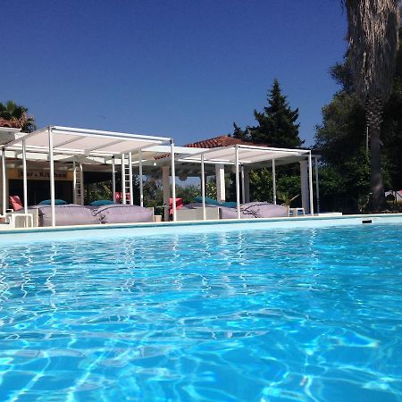 Athina Aparthotel Κάβος Εξωτερικό φωτογραφία