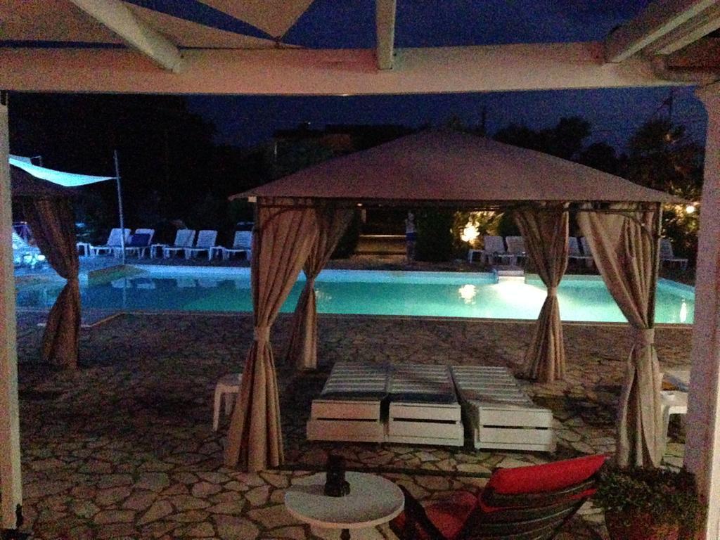 Athina Aparthotel Κάβος Εξωτερικό φωτογραφία