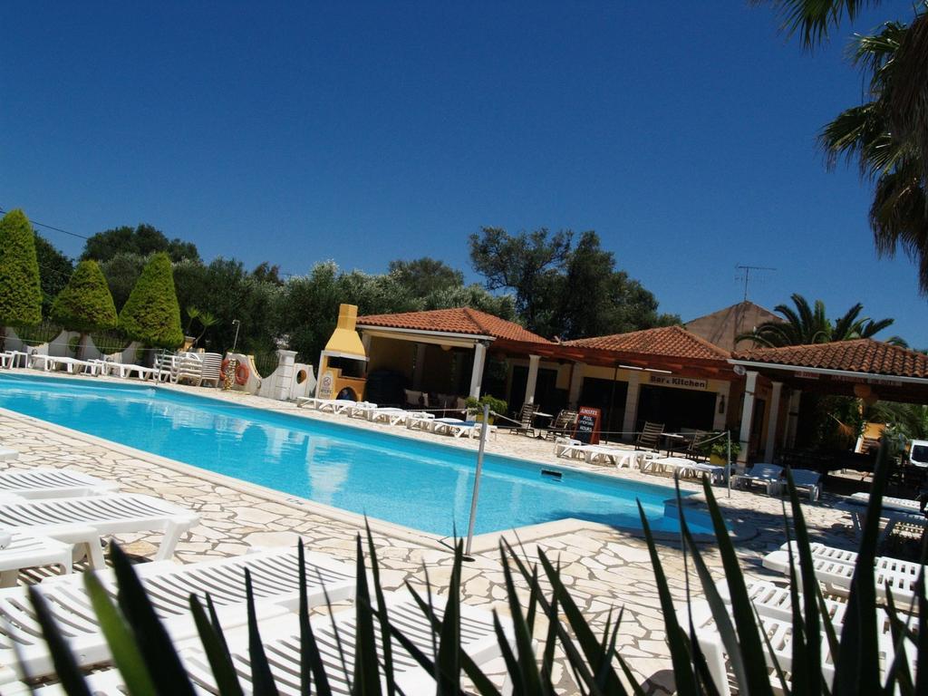 Athina Aparthotel Κάβος Εξωτερικό φωτογραφία